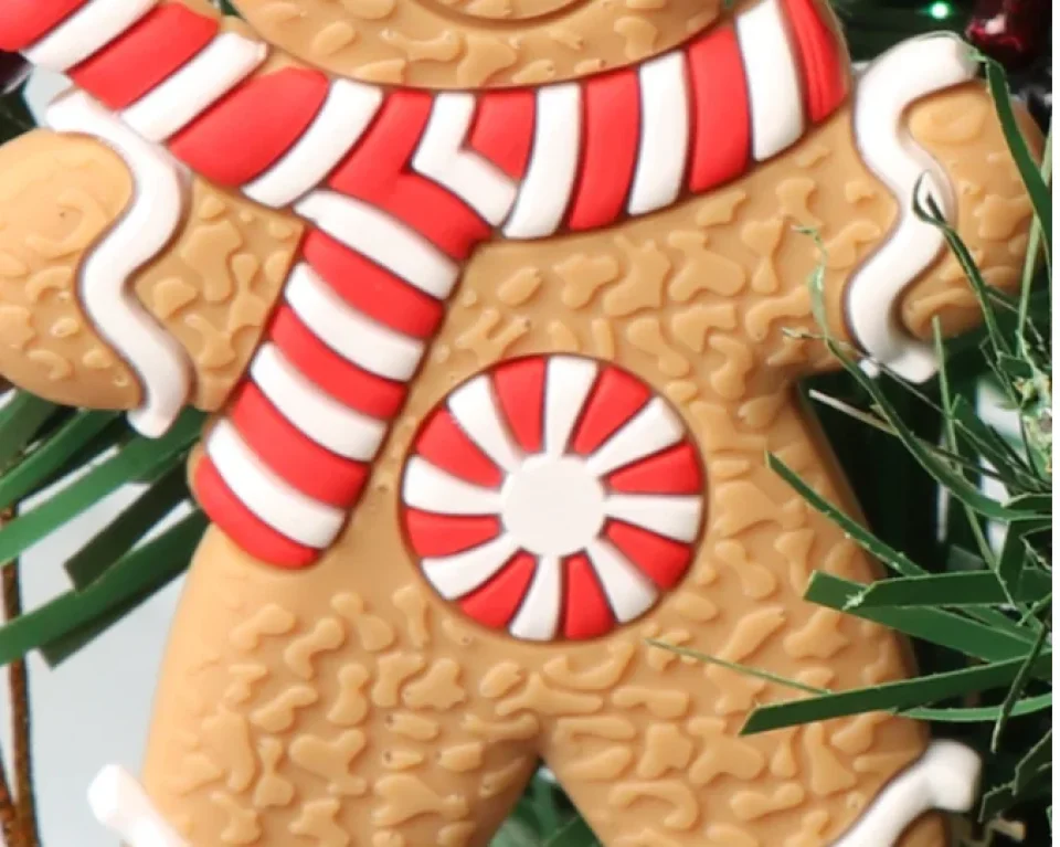 12pcs Gingerbread Man Ornaments - Plastic Gingerbread Figurines Ornaments - Christmas Tree Hanging Decorations - Image 2