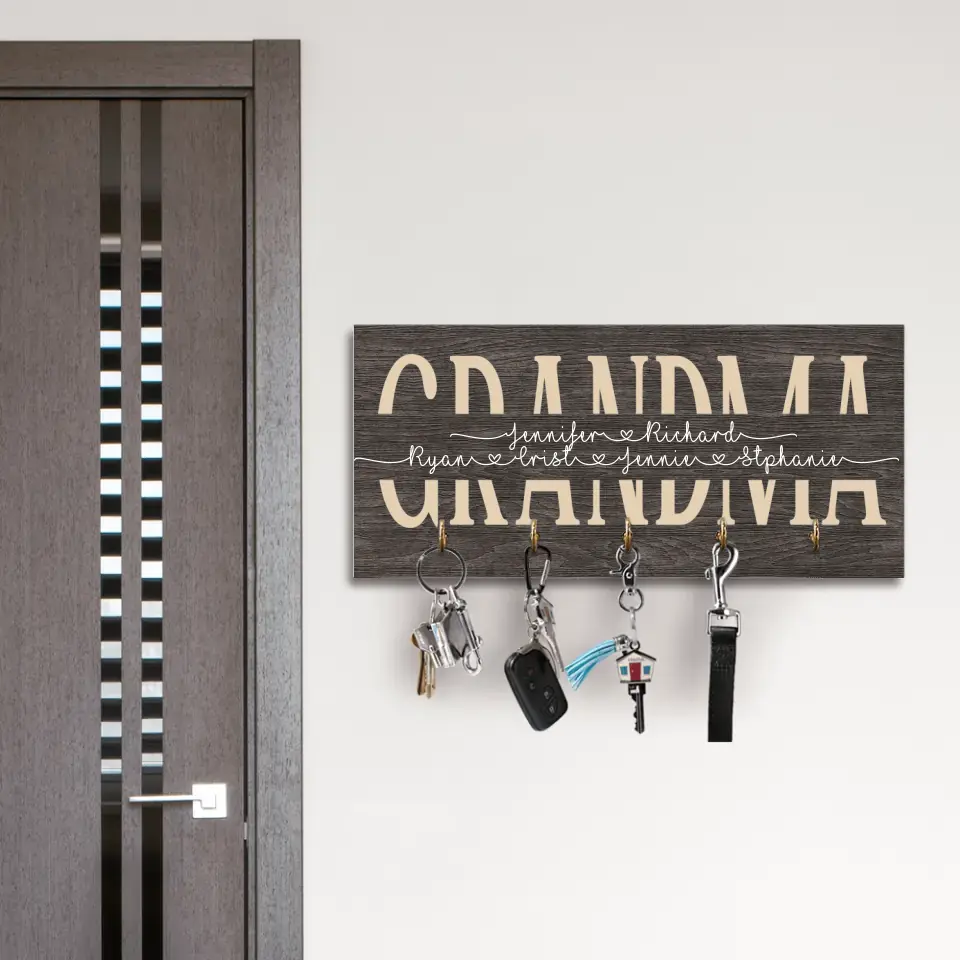 Grandma With Children Kids' Names - Personalized Wooden Key Holder - Gift For Grandma - Image 6