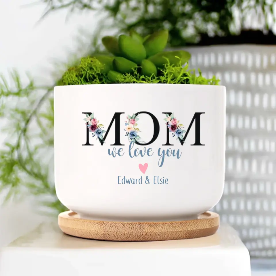 Mom We Love You Ceramic Plant Pot Personalized Kid's Name Gift for Mommy - Image 3
