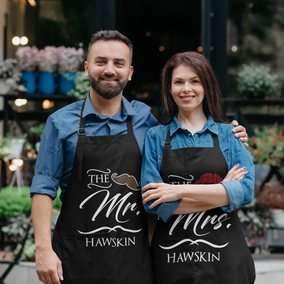 Mr and Mrs Personalized Apron For Couple - Image 11