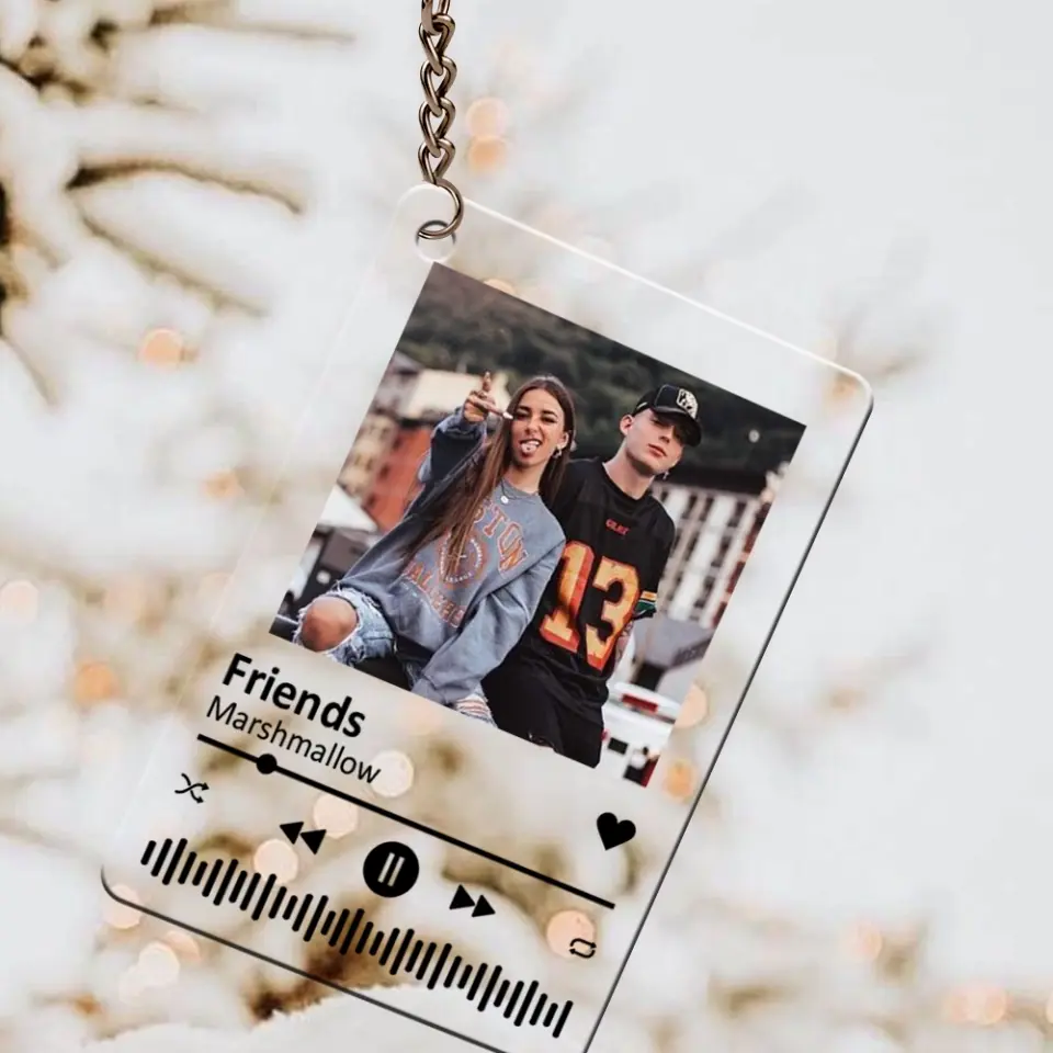 Personalized Valentine Gifts - Musical Memories in Hand - Personalized Favorite Song & Photo Keychain - Gift for Couples - Image 5