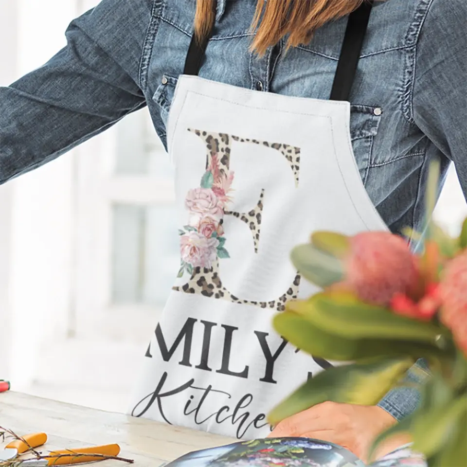 Name And Flower Design Personalized Apron Gift for Chef - Image 11