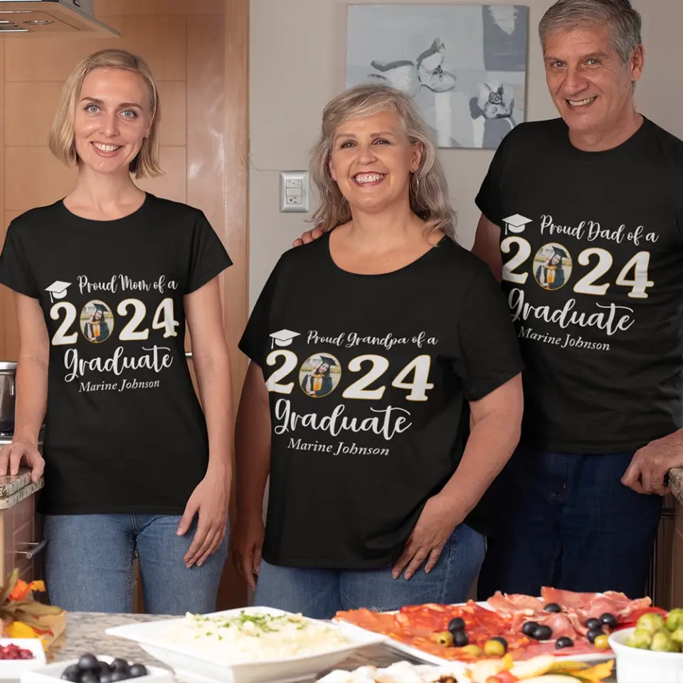 Proud Family Of 2025 Graduate G500 Front Side Tshirt - Image 6